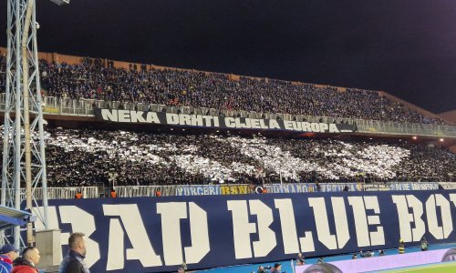 U loži ljubimac Boysa, ovacije Petkoviću, a jednom članu Modrih - zvižduk
