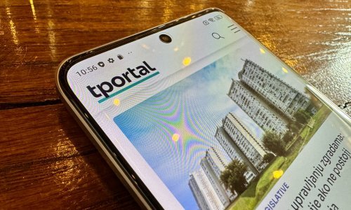 Tržište smartfona raste treći kvartal zaredom, Apple izgubio vodeću poziciju
