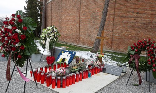 Zagrebačka oporba: 'Sramotno je što Bandić nema nadgrobni spomenik'