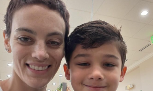 Umrla pjevačica čija je tragična priča raznježila društvene mreže