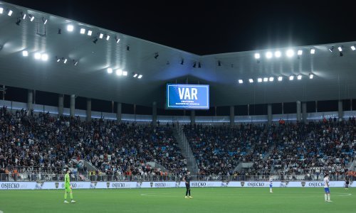 U jeku VAR afere rasprodana Opus Arena. Invazija navijača Dinama na Osijek