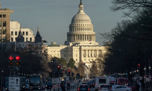 Američki kongres pokušava izbjeći zatvaranje vladinih agencija