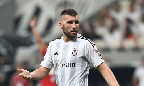 Bešiktaš otkrio zabrinjavajuće vijesti vezane za Antu Rebića: Postoji taj problem...