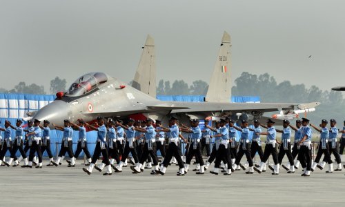 Rusi nakon 17 godina traženja kupaca preprodali neželjene lovce, evo kome su ih 'uvalili'