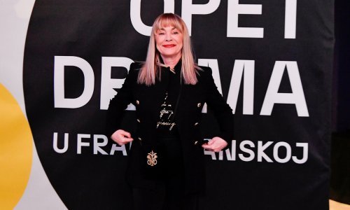 Izgleda fantastično: Anja Šovagović Despot pravi je mamac za poglede