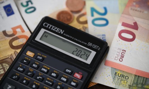 Analitičari u 2024. očekuju inflaciju od 3,5 posto