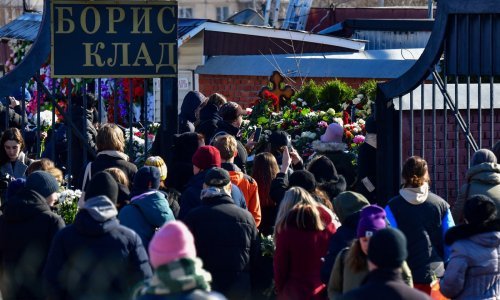 Više do 40 zemalja poziva na međunarodnu istragu smrti Navaljnog