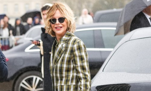 Kraljica romantičnih komedija pokorila Pariz: Sve je zasjenila na reviji u efektnom izdanju