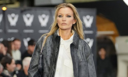 Sličnost je zapanjujuća: Dvojnica Kate Moss prošetala pistom i ukrala svu pozornost