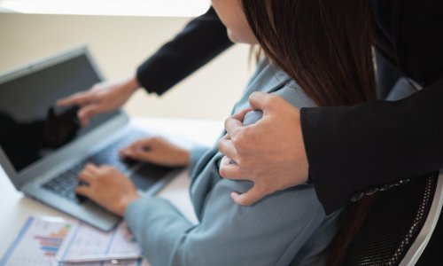 'Žene su uobičajena meta zlostavljanja na radnom mjestu'