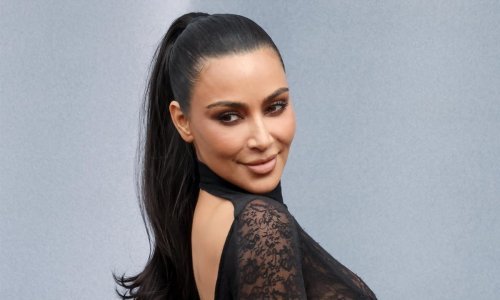 Stigao je još jedan bizaran modni dodatak; Kim i Balenciaga napravili pravu pomutnju