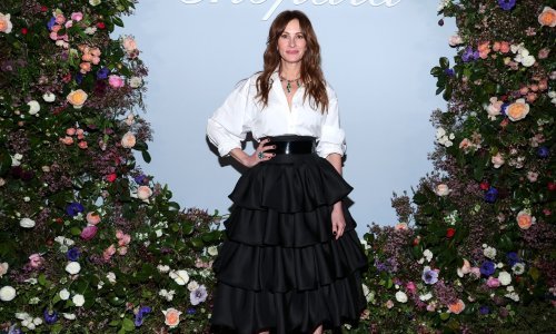 Julia Roberts zablistala u jednostavnom stajlingu i s nakitom od kojeg zastaje dah