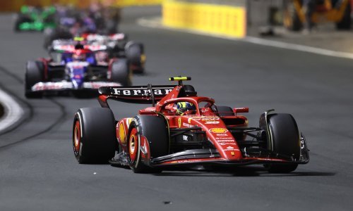 Ferrarijev debitant oduševio u Formuli 1, ali i priznao: Uništen sam!