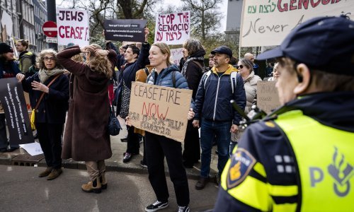 Herzoga dočekali prosvjednici na otvaranju Muzeja holokausta u Amsterdamu