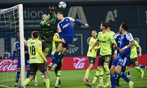 Dinamo u slavljeničkoj atmosferi utrpao pet golova iako je Slaven Belupo opasno prijetio