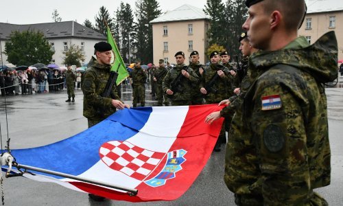 Opet raste naknada dragovoljnim ročnicima. Hoće li ovaj iznos privući nove snage?