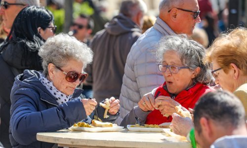 Umirovljenici će ove godine za Uskrs podebljati račune, evo tko sve dijeli novac