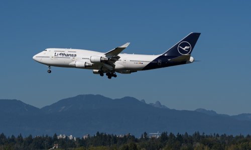 Kako radi WC u avionu na 12.000 metara pri brzini od 800 km/h?