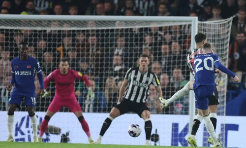 U Engleskoj je Chelsea nadigrao Newcastle, a u Italiji Udinese slavio u Rimu