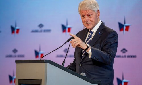 Bill Clinton branio odluku o širenju NATO-a 1999.