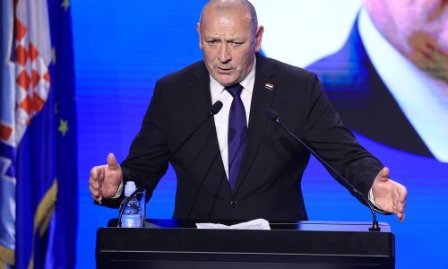 Medved: Propucavanje je upozorenje svima da zaustave dosadašnju retoriku