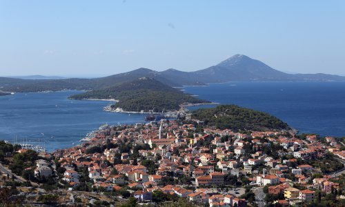 Evakuacija i potpuna zabrana prometa u akvatoriju Lošinja zbog protubrodske mine