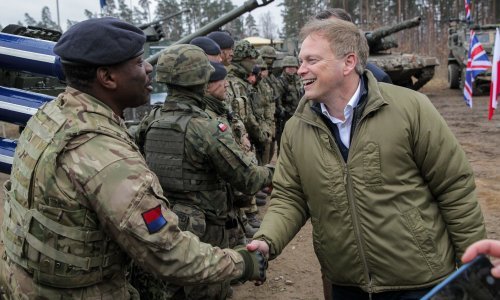 Rusija blokirala signal avionu s britanskim ministrom obrane