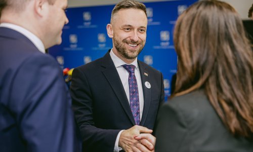 Piletić: Privatni sektor u prošloj godini povećao plaće na razini 15 posto