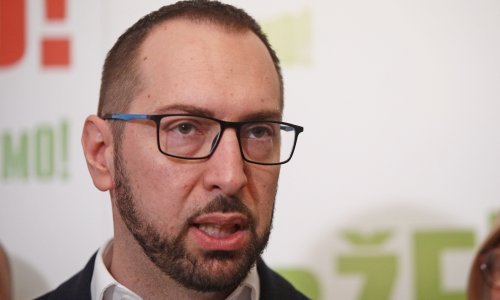'Jučer su raspisani izbori, i eto prosvjeda protiv kompostane stare 30 godina'