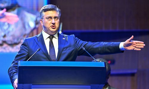 Izborna obećanja: Plenkovićev fokus na radnicima, umirovljenicima i majkama