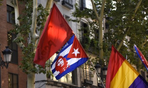 Kubanci izišli na ulice, nemaju hrane ni struje