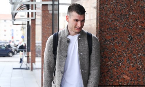 Nakon kaosa u Turskoj Livaković s ožiljkom na licu stigao u Zagreb; evo kako izgleda