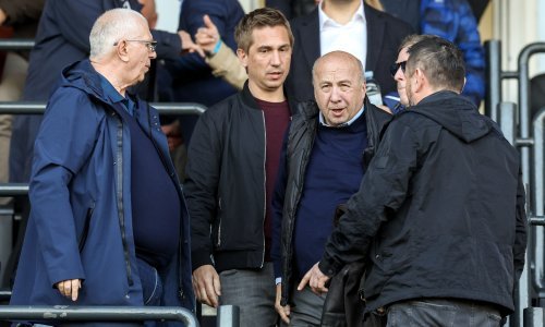 Dinamovci na čelu sa Zajecom stigli u HNS; Kustić im poželio napredak u dva segmenta