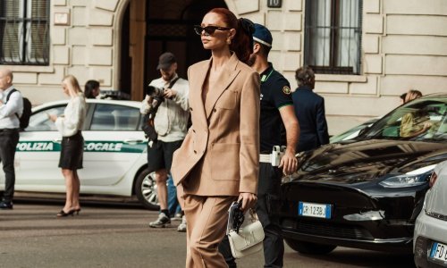 Ovo je hit komad za proljeće, a nosi se uz sve i zbog njega svaki stajling izgleda luksuzno