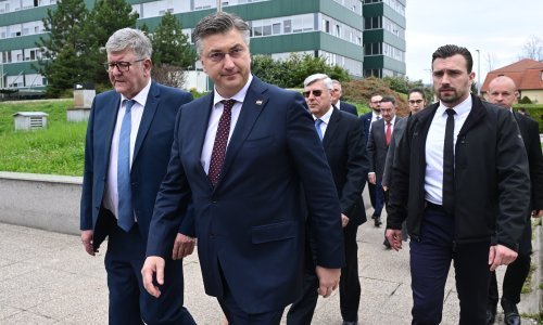 Plenković o raspadu lijeve koalicije: 'Vidjeli su što se zbiva, pa su se pametno maknuli'