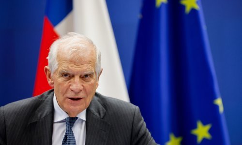 Borrell želi zamrznutim ruskim novcem kupovati oružje za Ukrajinu