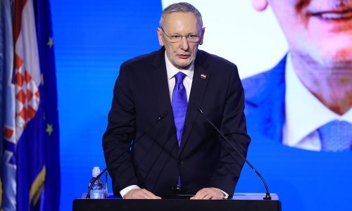 Božinović prozvao SDP zbog migranata: Domovina se štiti radom i znanjem, a ne uvredama