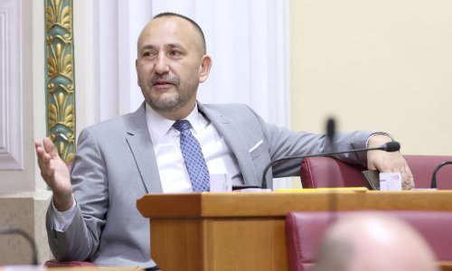 Zekanović: Milanović će srozati rejting SDP-a; Orešković računa na pobjedu