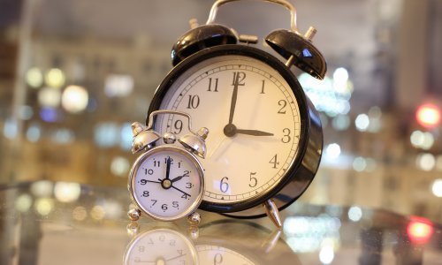 Pomiču se kazaljke sata, ove godine ćemo imati nešto kraće ljetno računanje