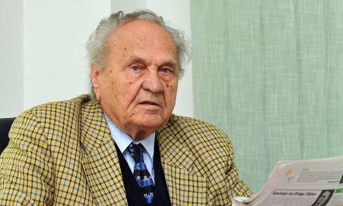 Preminuo Josip Manolić