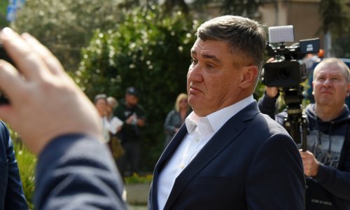 Milanović se opet oglasio na Facebooku: 'Svima u Briselu odmah dajem do znanja...'