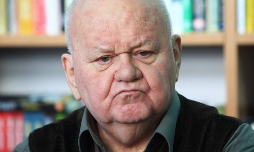 Preminuo je veliki pjesnik, pisac i scenarist Abdulah Sidran