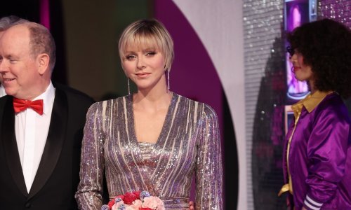 Princeza Charlene oduševila je još jednim senzacionalnim outfitom, ali i novom frizurom