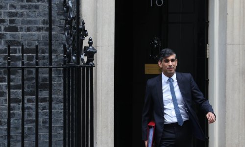 Preko La Mancha u Britaniju stigao nikada veći broj migranata, Sunak pod pritiskom