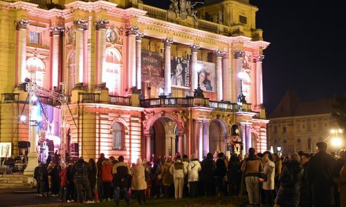 Teatar u eri umjetne inteligencije: 'Znamo mi napraviti svašta dobrog, ali još više bijednog, cerekavog, glupog'