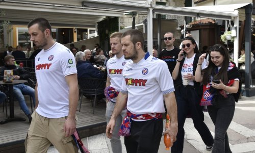 Dijelu navijača Hajduka onemogućen dolazak na utakmicu, razlog je bizaran