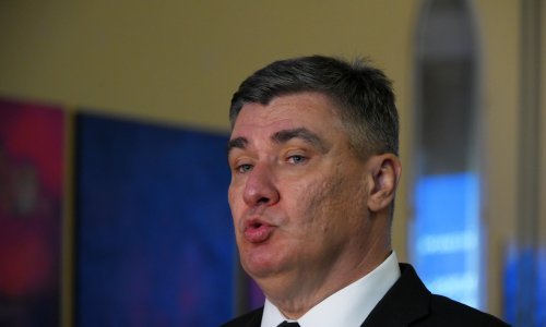 Milanović čestitao Ramazanski bajram, pozvao na toleranciju i međusobno poštovanje