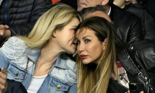 Dobro raspoložene navijačice: Iris Rajčić i Ana Gruica pratile Hajduk i Livaju