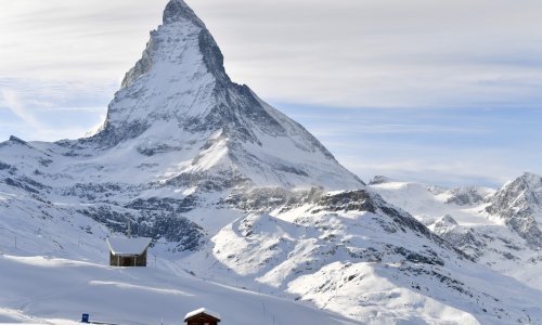 Troje poginulih u lavini u blizini švicarskog skijališta Zermatt
