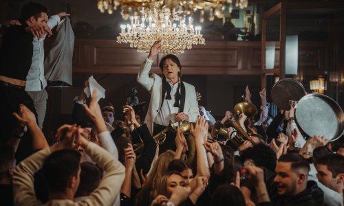 Zdravko Čolić ima novu pjesmu, a glazbu i stihove potpisuje Dino Merlin